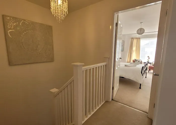 Vakantiehuis Alba House, *